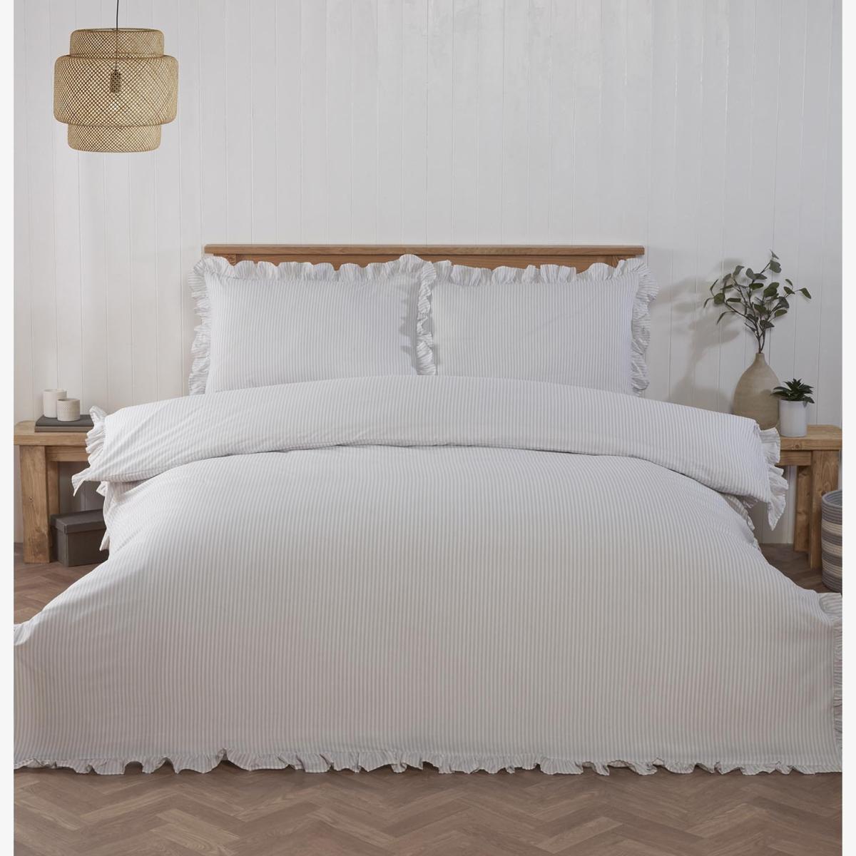 Sadie Ruffle Duvet Cover and Pillowcase Set - Grey / Superking