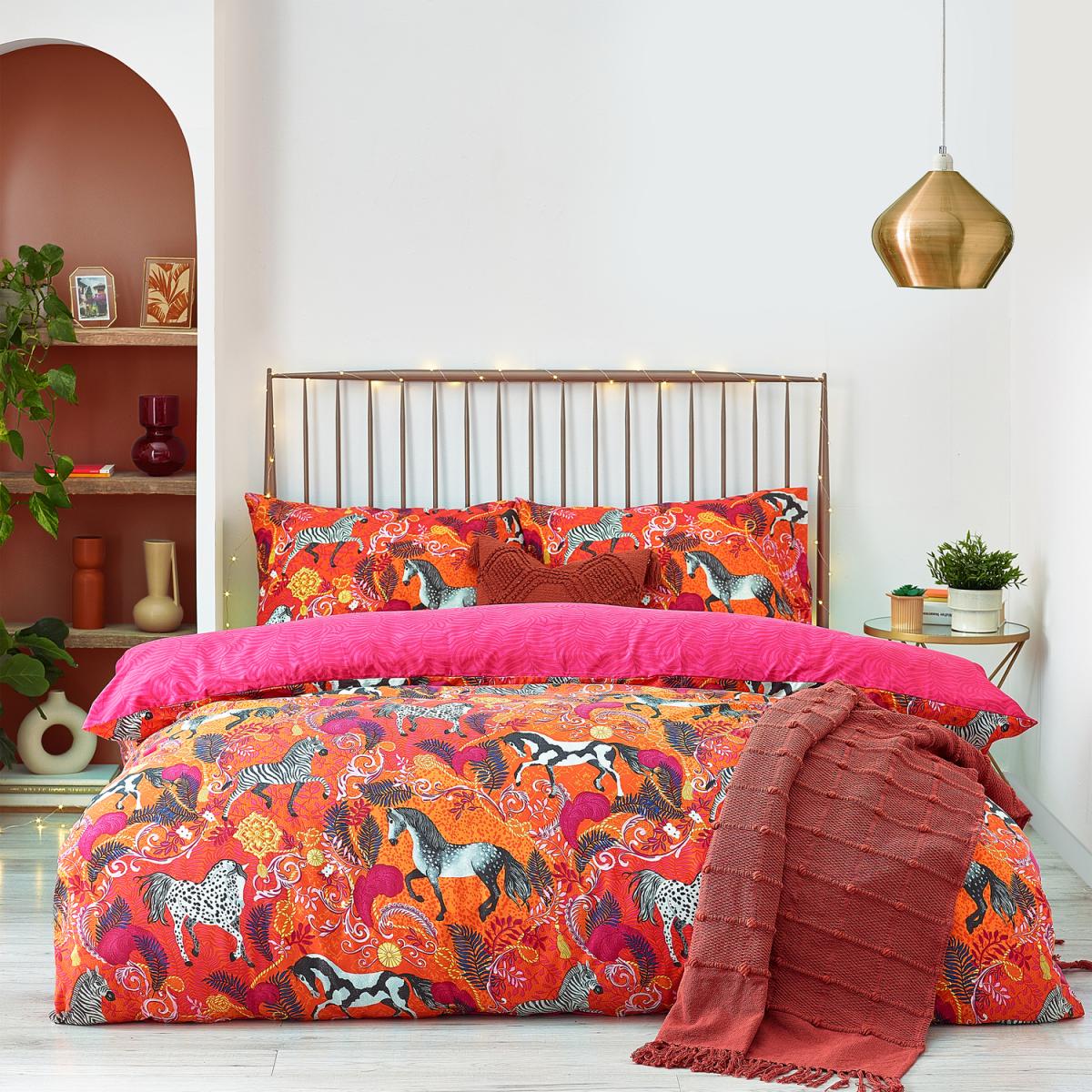 Andalucian Equestrian Duvet Cover Set - Orange / Superking – image 2