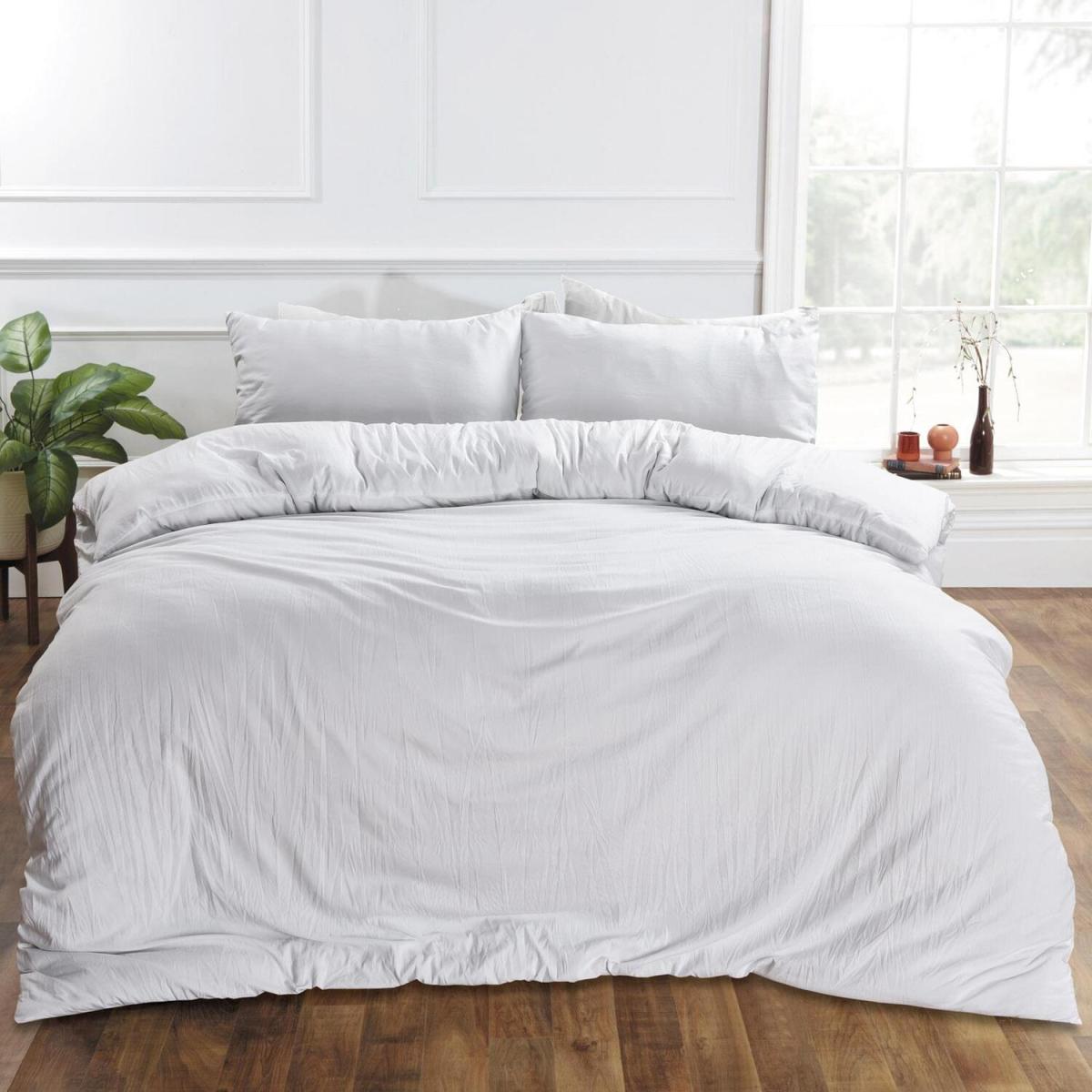 Brentfords Washed Linen Look Duvet Cover Set with Pillowcases - White / Super King – image 3