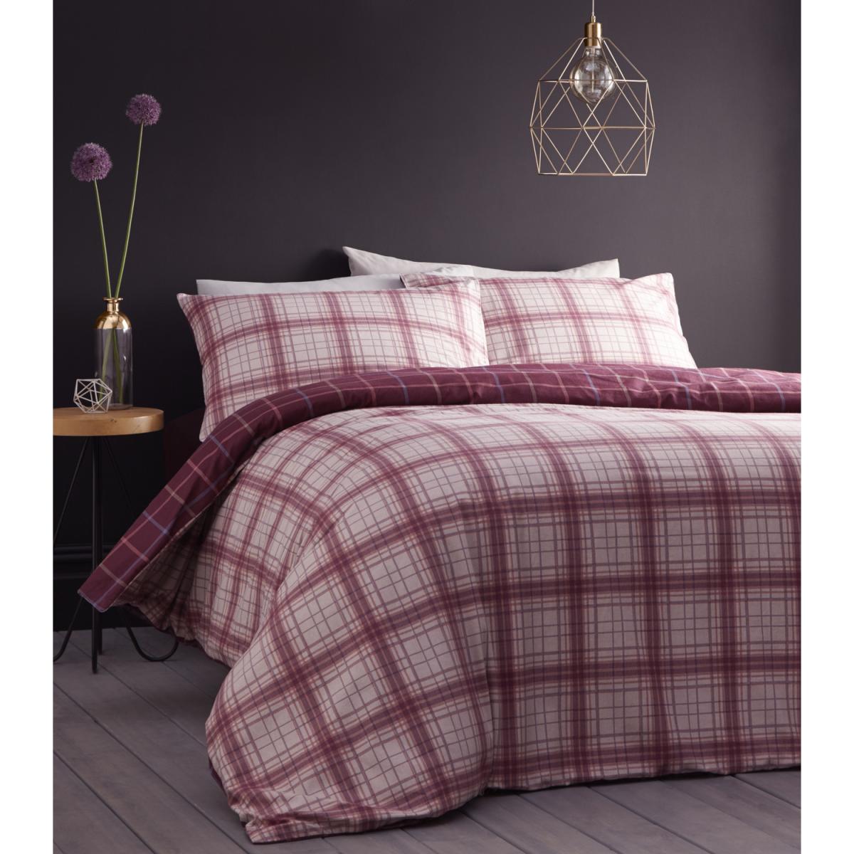 Iona Duvet Cover and Pillowcase Set - Plum / Superking – image 2