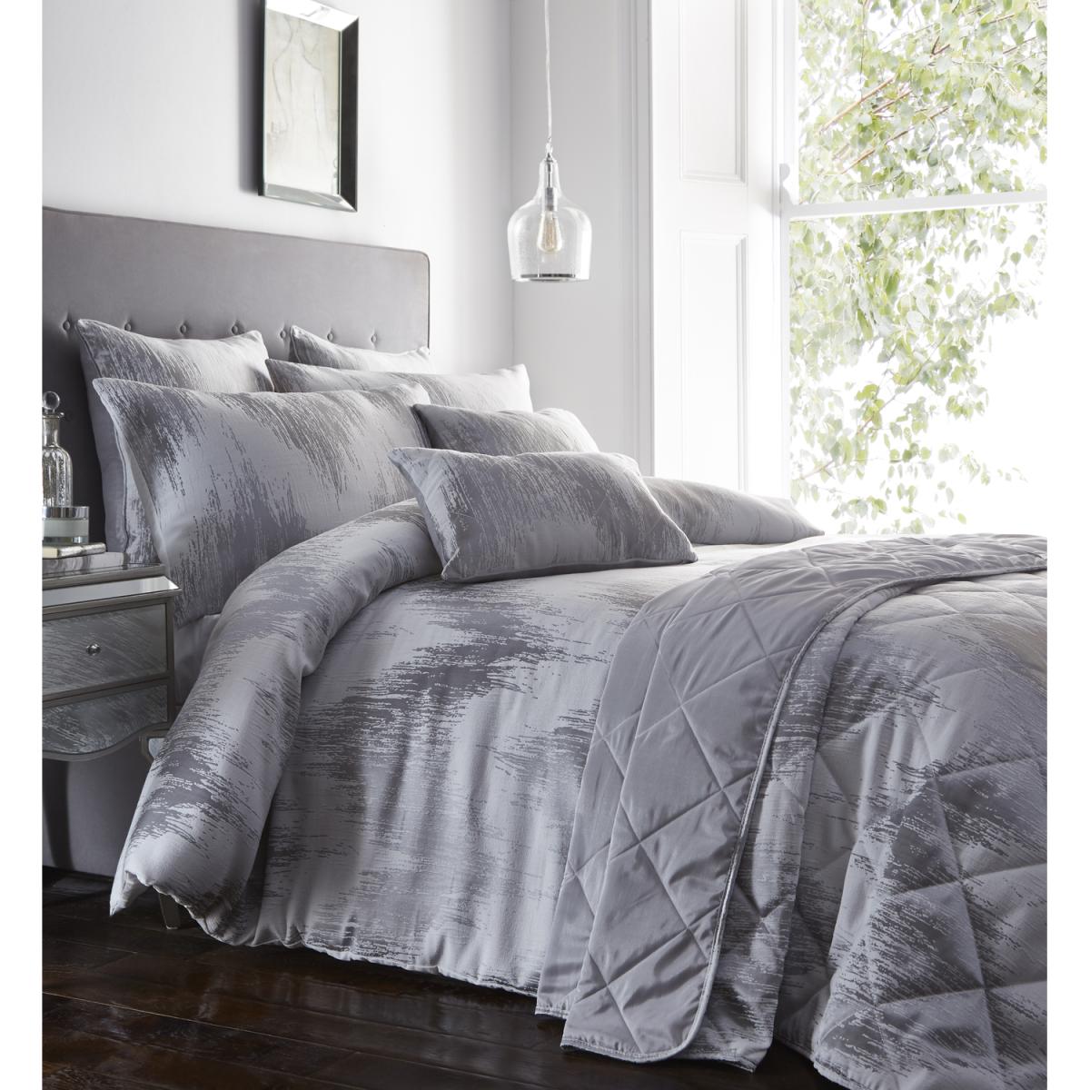 Quartz Duvet Cover and Pillowcase Set - Silver / Super King – image 2