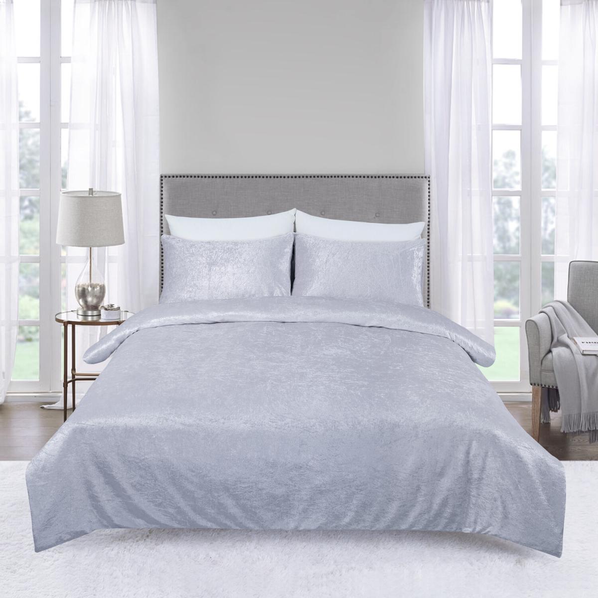 Crushed Velvet Duvet Cover and Pillowcase Set - Gold / Super King – image 17