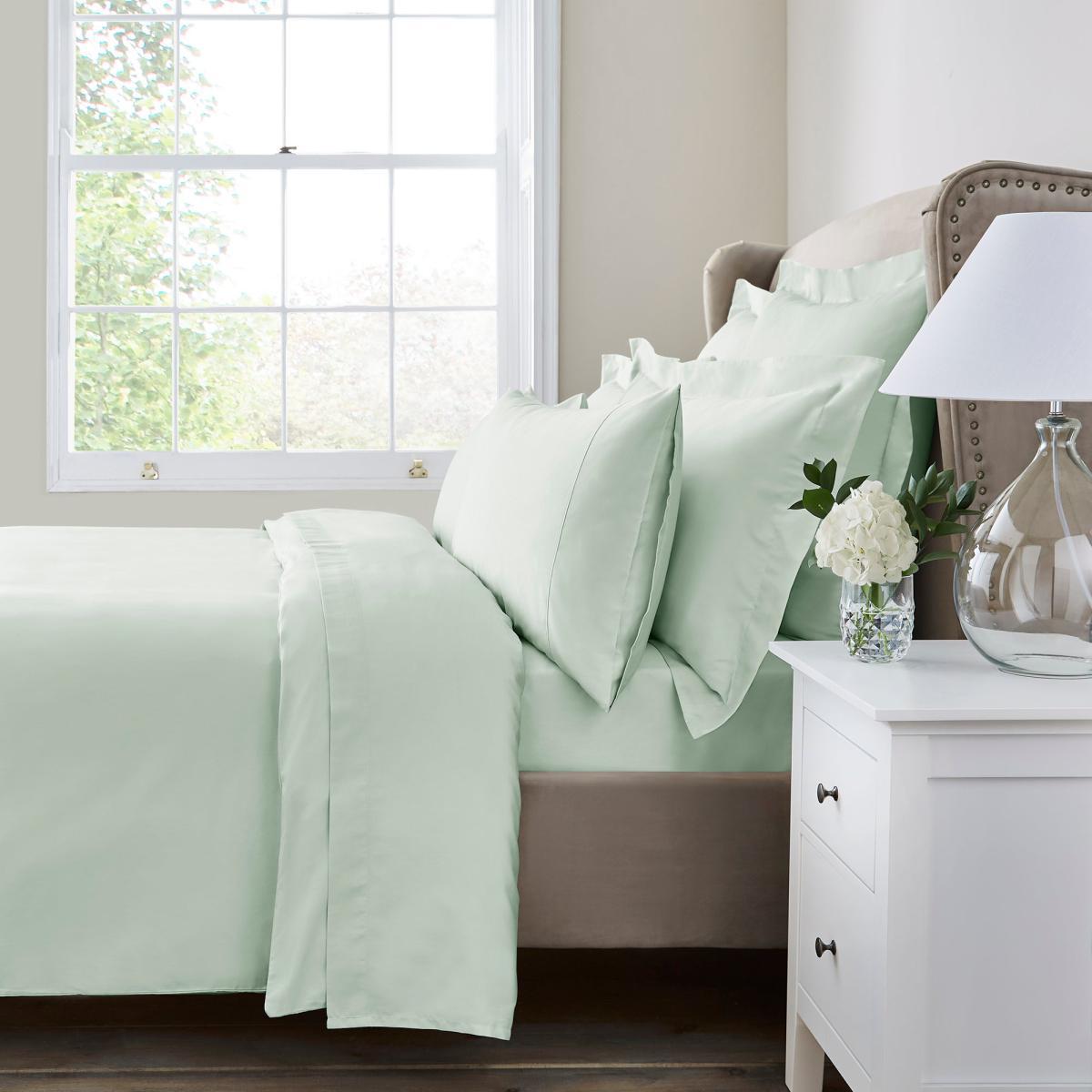 Dorma 300 Thread Count 100% Cotton Sateen Plain Green Duvet Cover Green – image 2