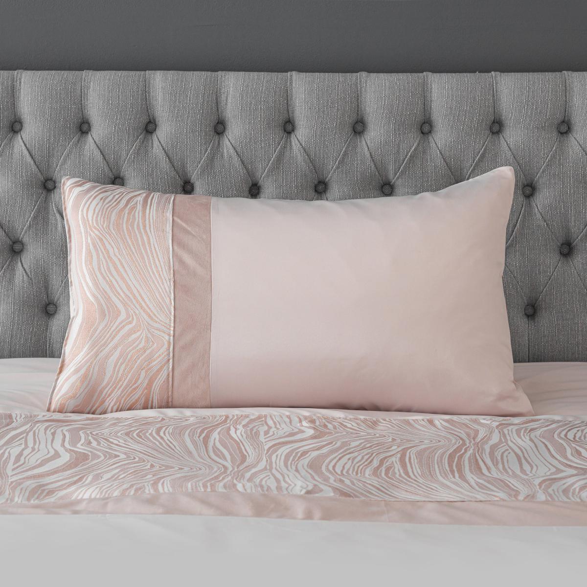 Keeley Pink Jacquard Duvet Cover and Pillowcase Set Pink – image 3