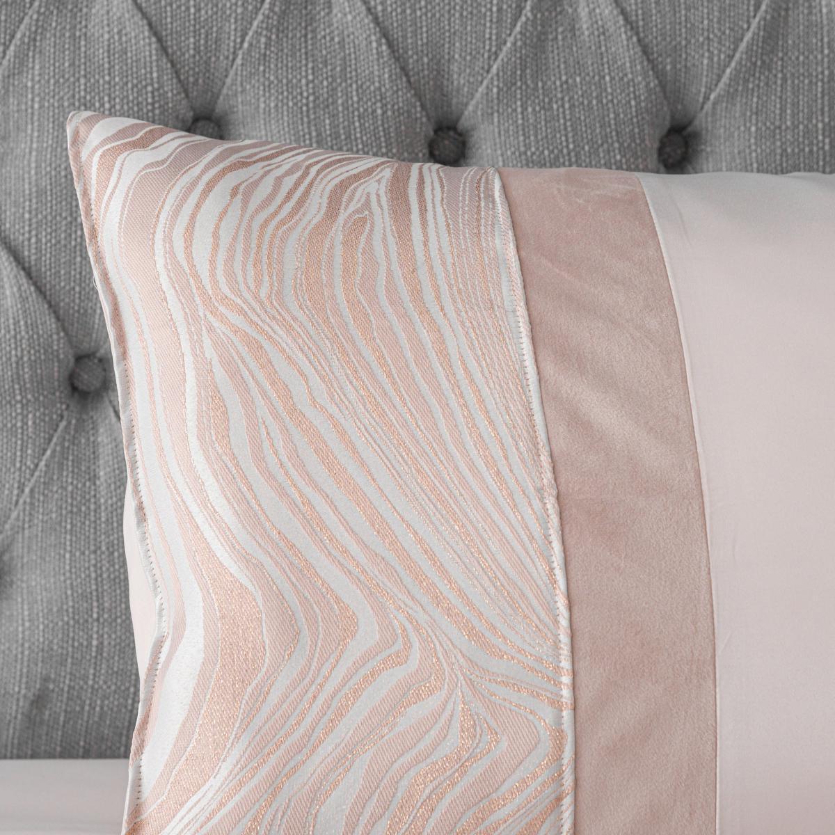 Keeley Pink Jacquard Duvet Cover and Pillowcase Set Pink – image 5