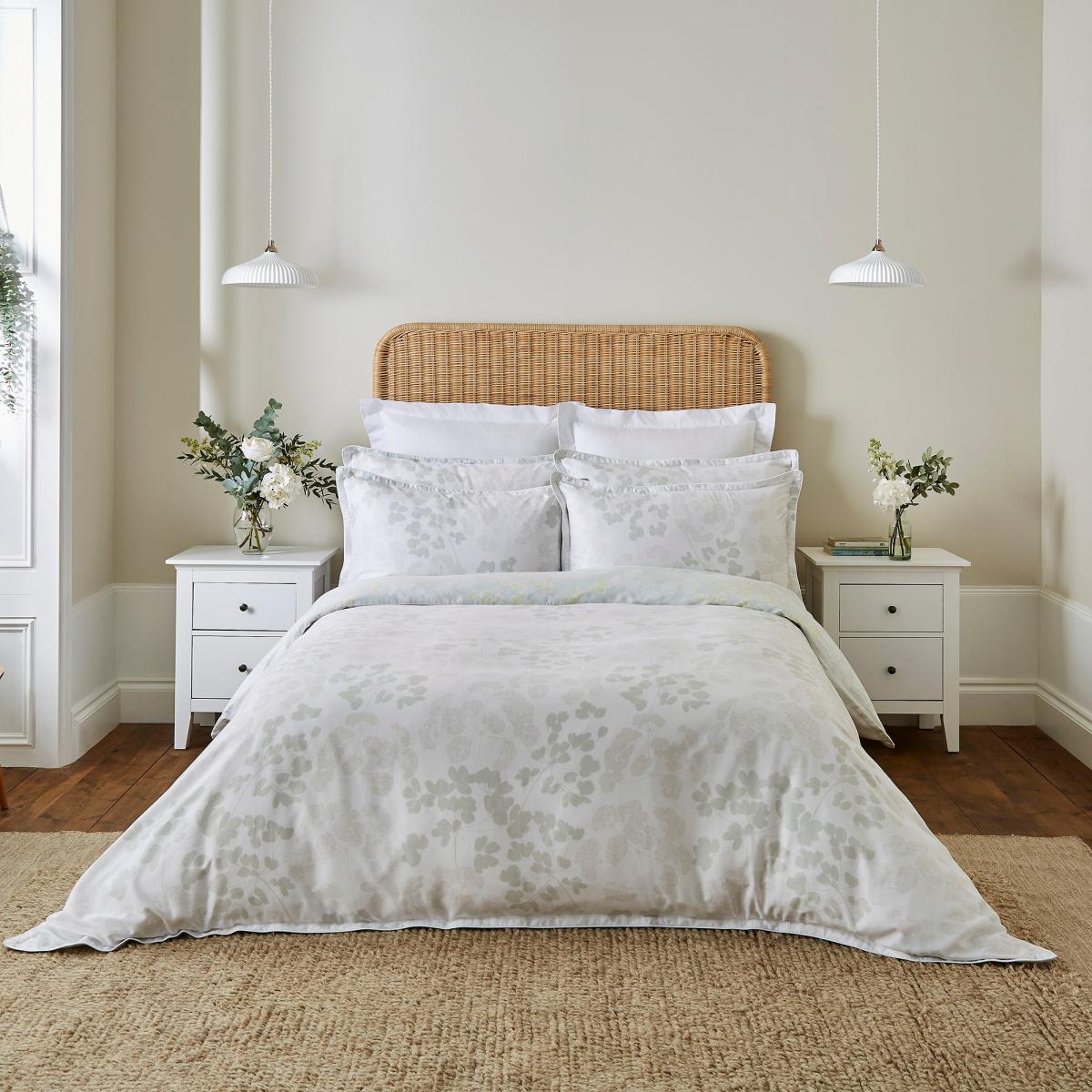 Dorma Daylesford Green 100% Cotton Duvet Cover and Pillowcase Set Green – image 2