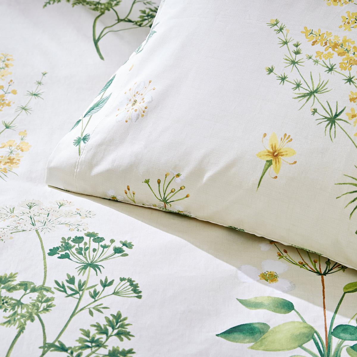 Marsh Botanical 100% Cotton Duvet Cover and Pillowcase Set Green – image 2