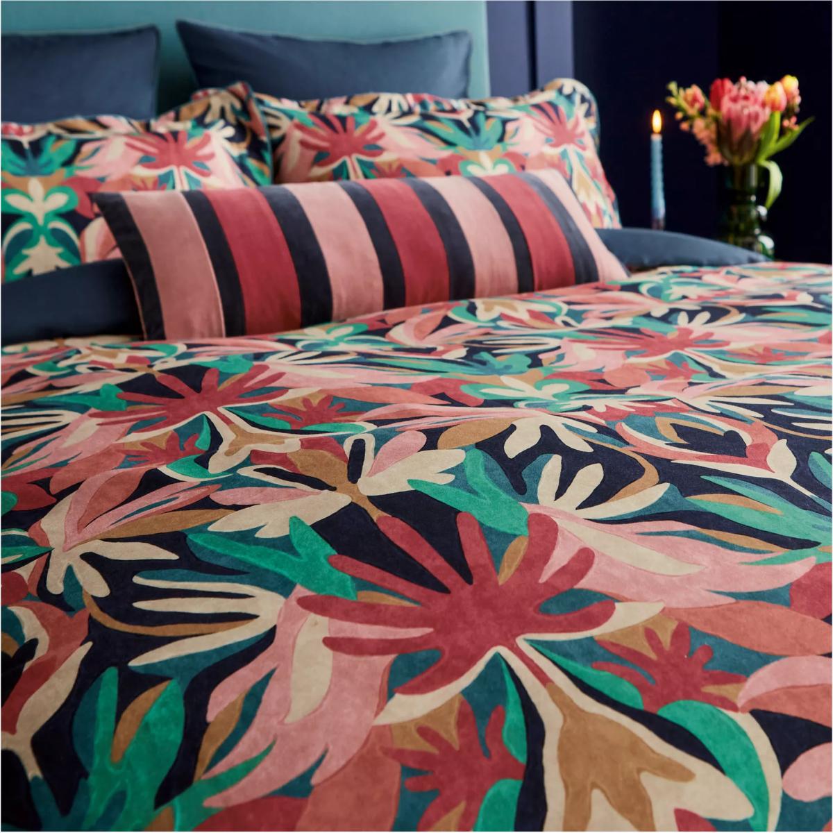 Harlequin Melora Bedding – image 1