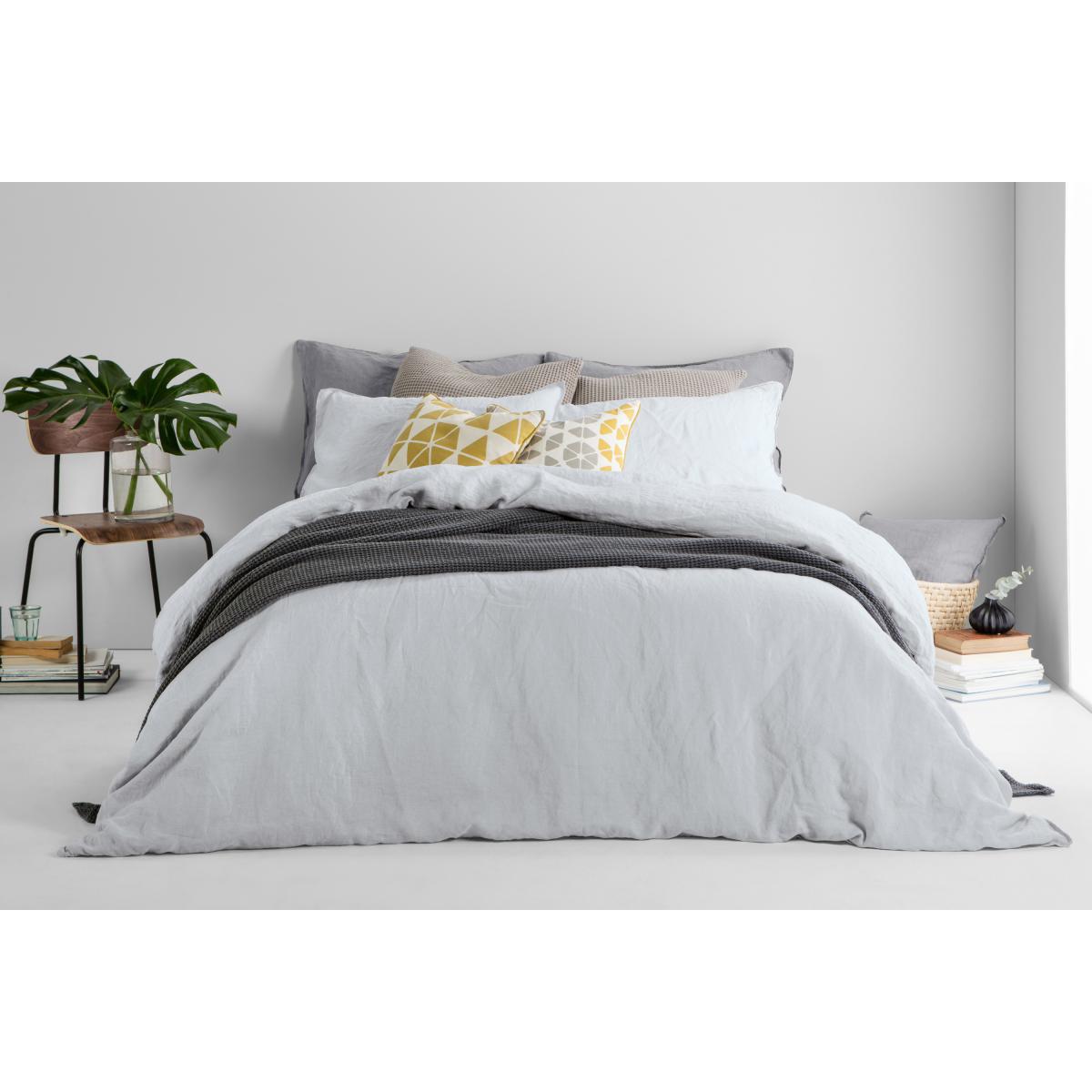 Brisa Linen Duvet Cover + 2 Pillowcases, Double, Silver Grey – image 3