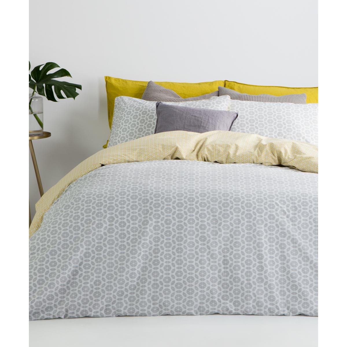 Trio Cotton Duvet Cover + 2 Pillowcases, Double, Elephant Grey – image 3