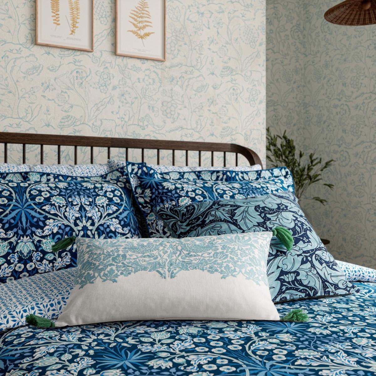 Morris and Co Hyacinth Indigo Duvet Cover Set - Double In Blue – image 3