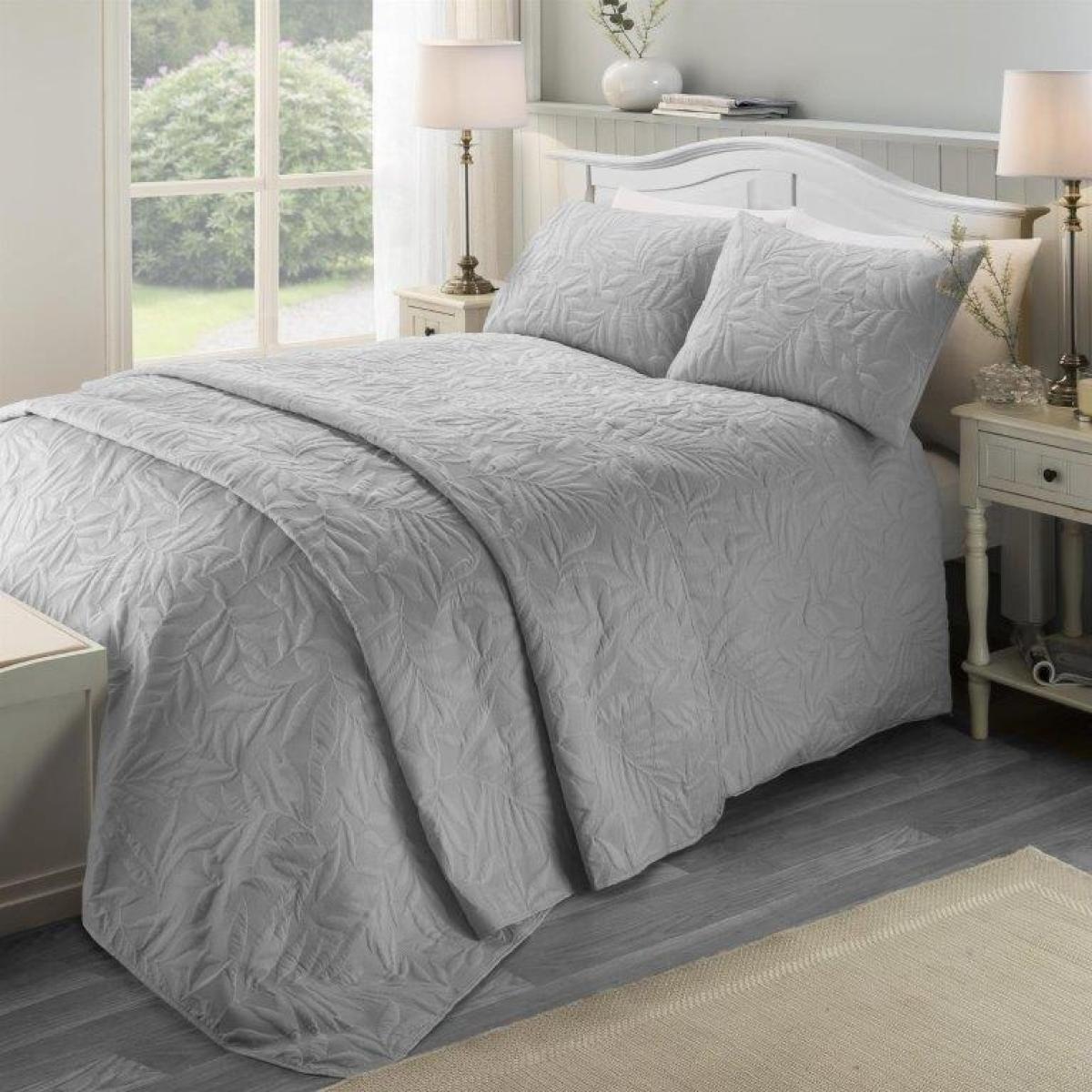 Serene Luana Silver Quilt Duvet Cover Set - Double - White/Silver – image 2