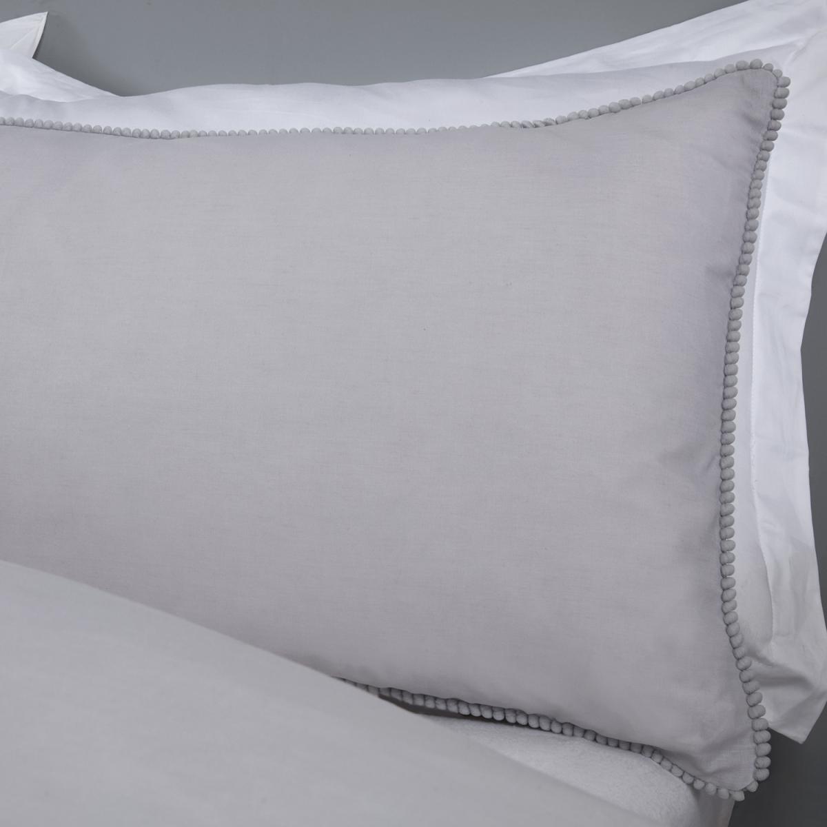 Eli Pom Pom Duvet Cover and Pillowcase Set - Grey / Double – image 3
