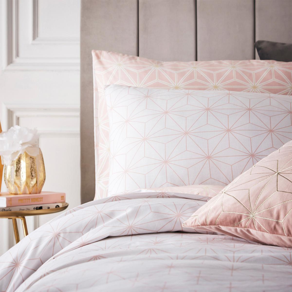 Geometric Starred Duvet Cover Set - Double – image 2