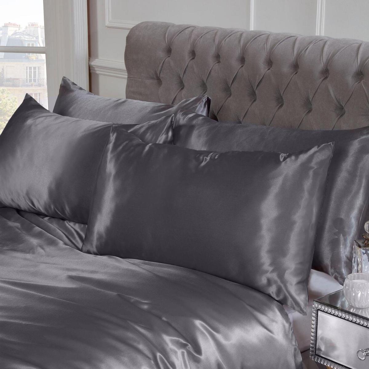 Sienna Plain Satin Duvet Cover Bedding Set - Silver / Double – image 3