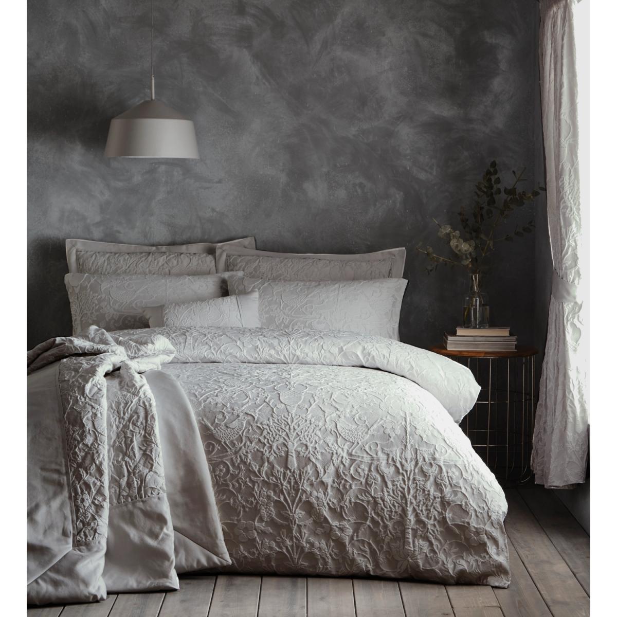 Oak Tree Duvet Cover and Pillowcase Set - Yellow / Double – image 3