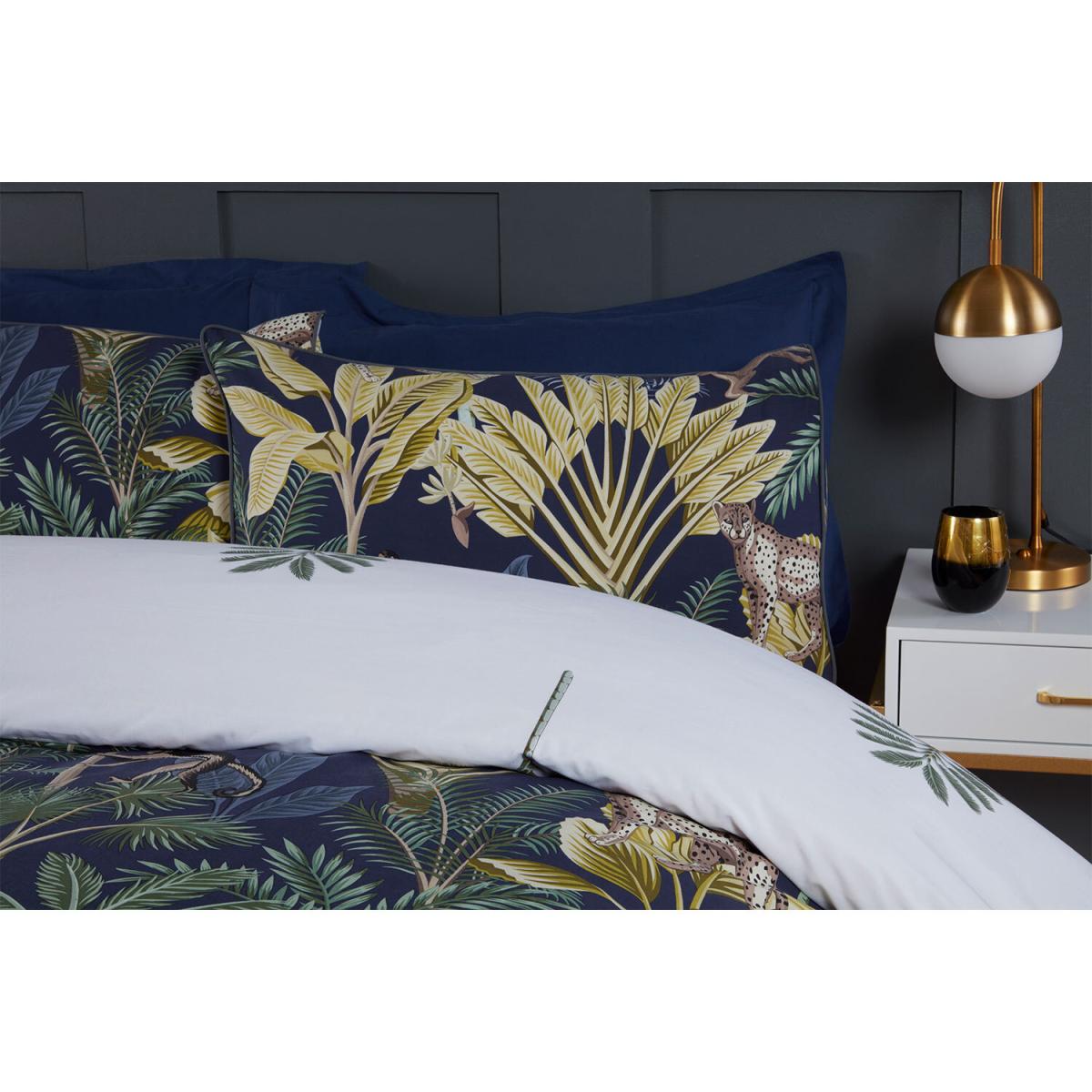 Amazonia Duvet and Pillowcase Set - Double – image 3
