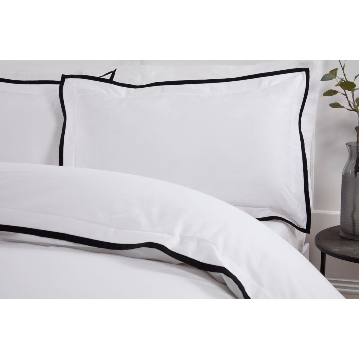 Alston Oxford Trim White Duvet Cover and Pillowcase Set - White / Double – image 2