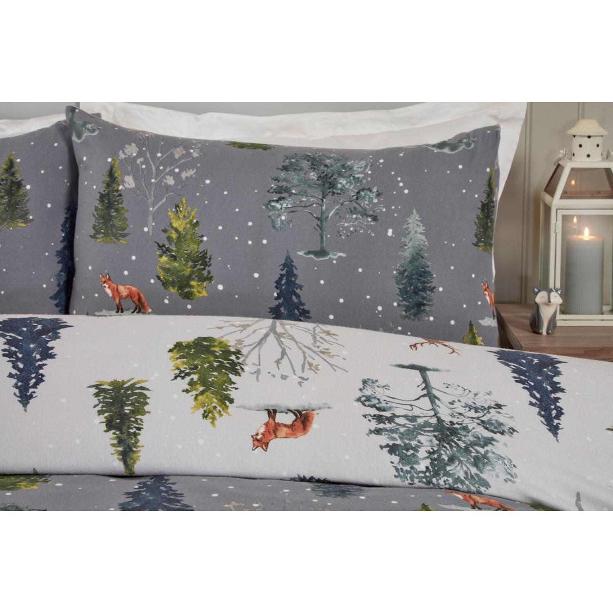Snowy Forest Duvet Cover and Pillowcase Set - Grey / Double – image 4
