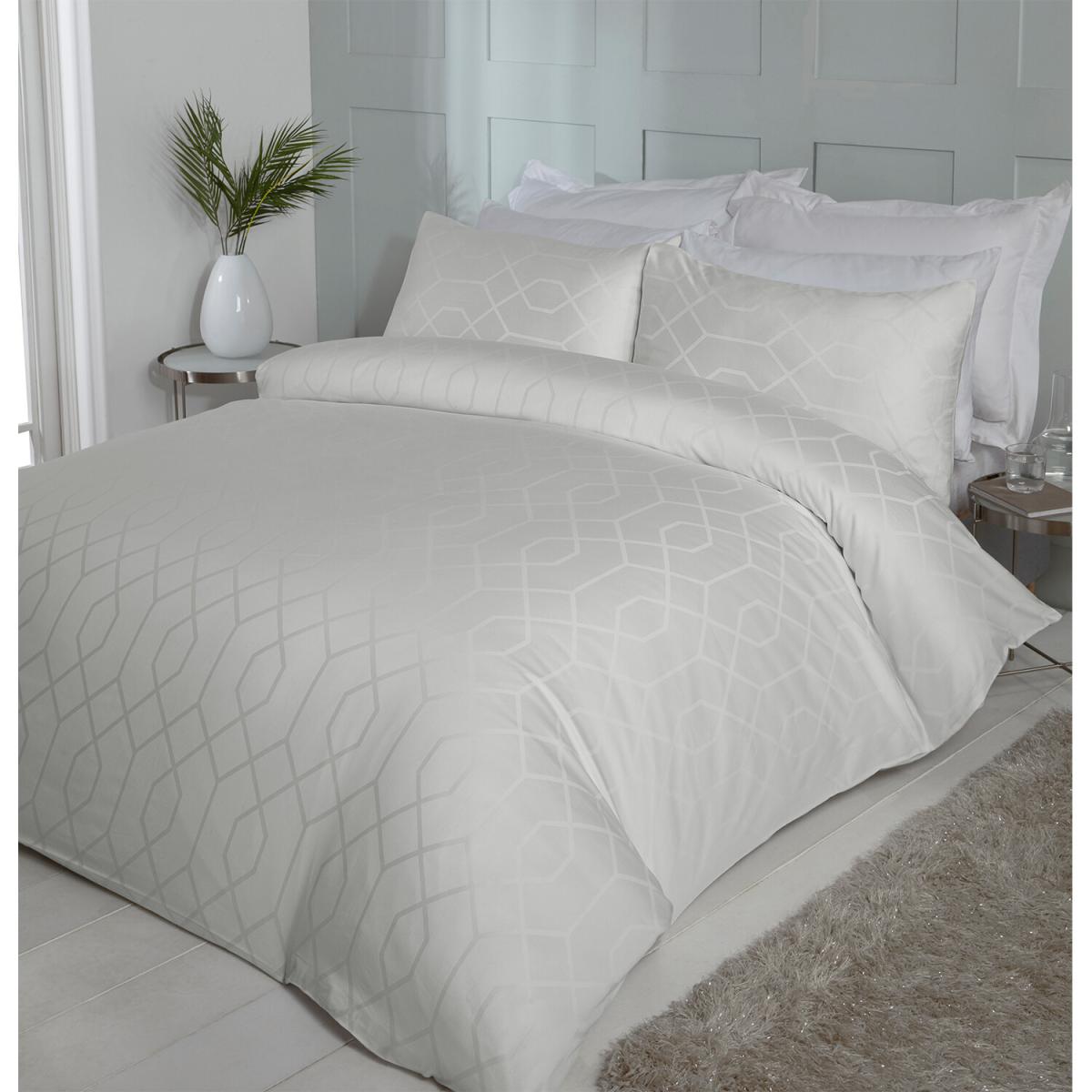 Imani Jacquard Duvet Cover and Pillowcase Set  - White / Double – image 2