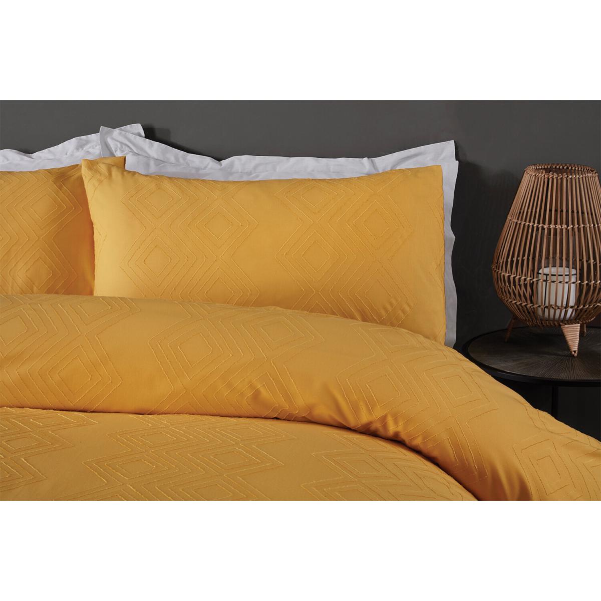 Sakari Duvet Cover and Pillowcase Set - Ochre / Double – image 4