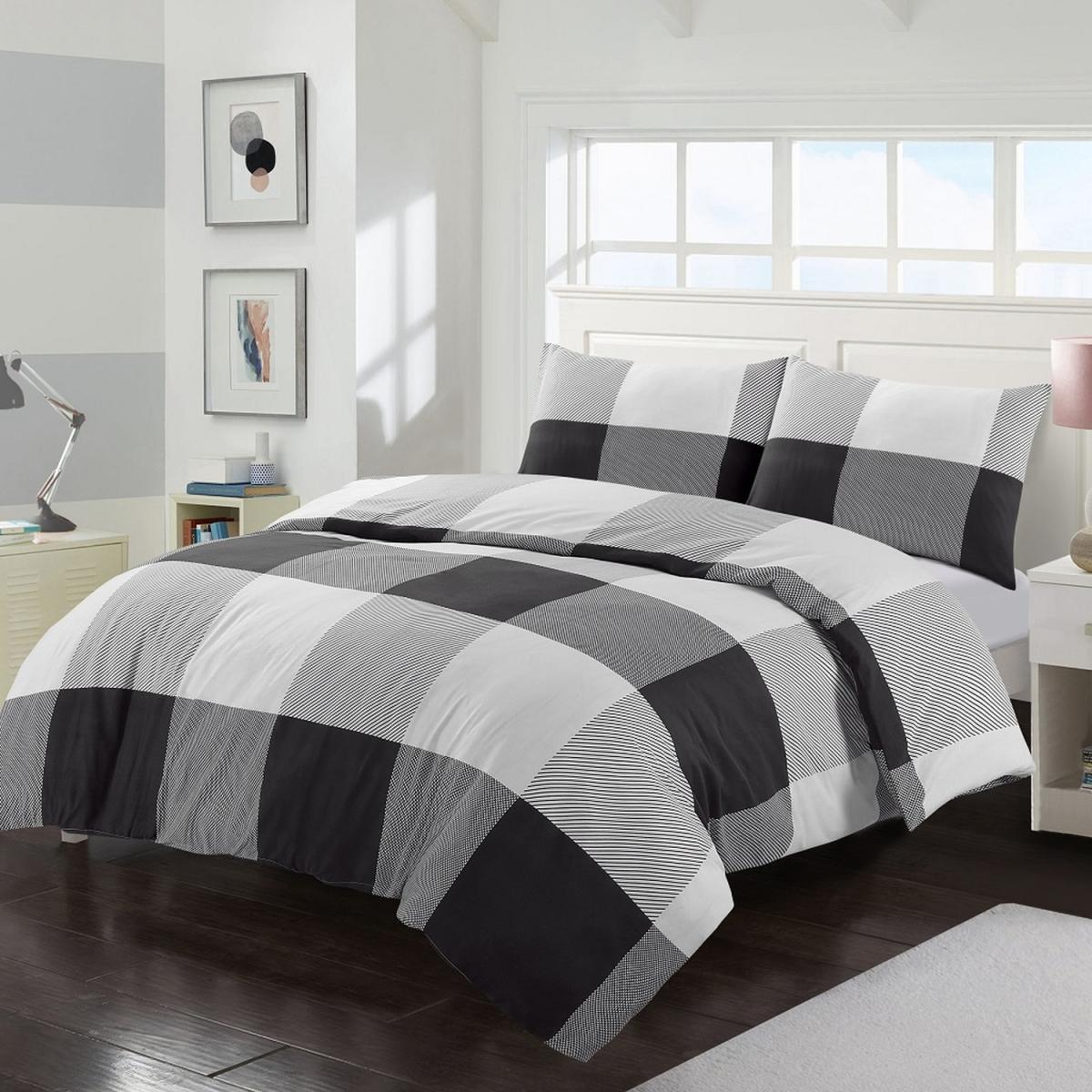 Larry Checked Geometric Duvet Cover Set - Black / Double – image 1