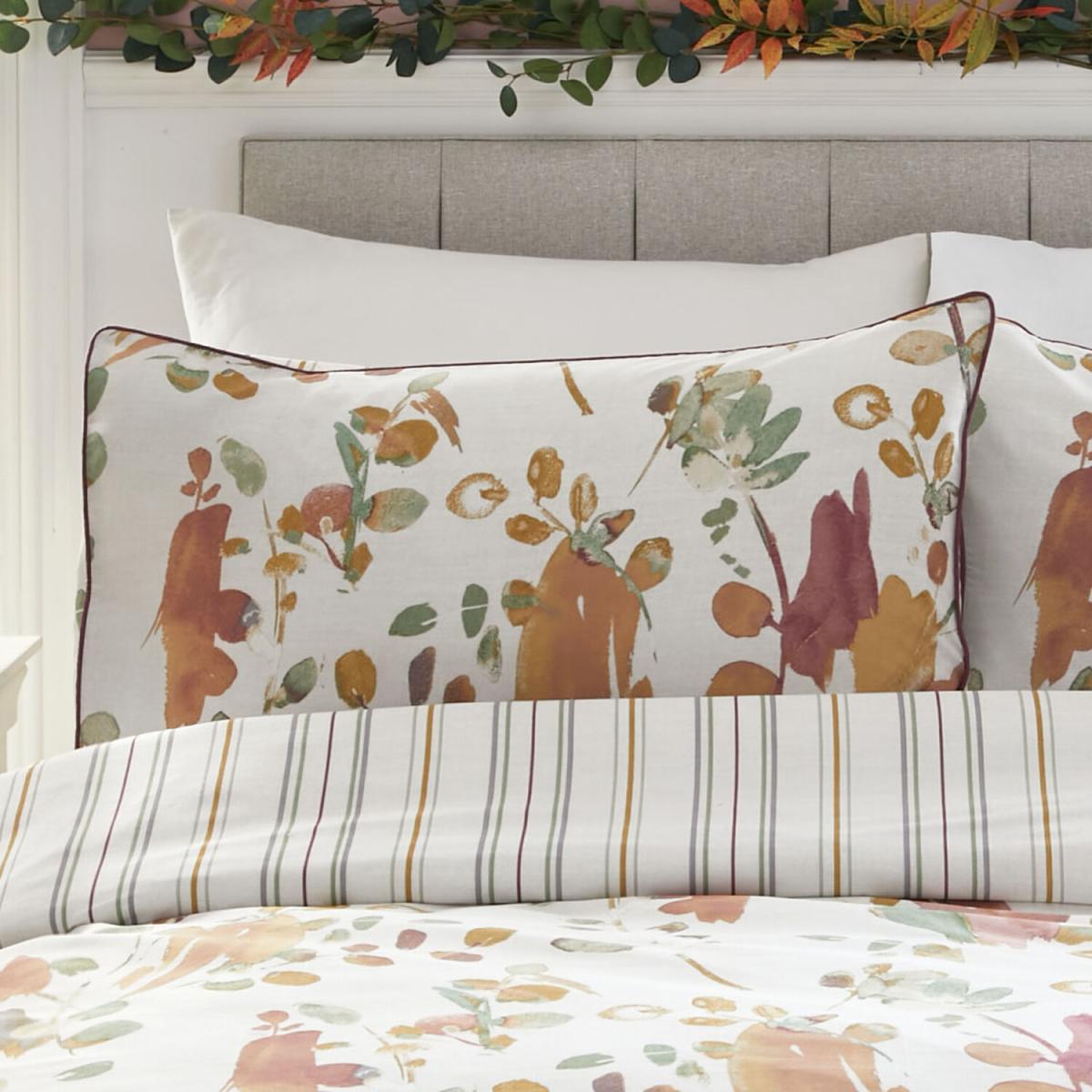 Gaia Botanical Duvet Cover and Pillowcase Set - Rust / Double – image 5