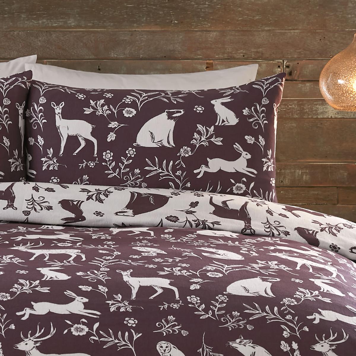 Forest Friends Duvet Cover and Pillowcase Set - Plum / Double – image 4