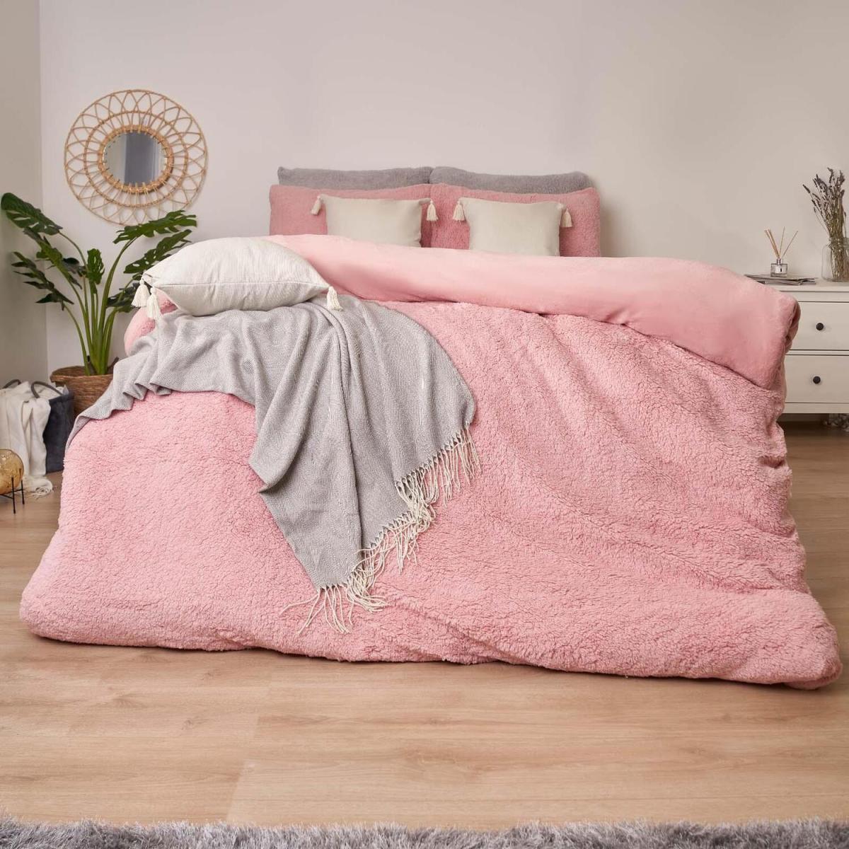 Brentfords Sherpa Fleece Reverse Duvet Cover Bedding Set - Pink / Double – image 5