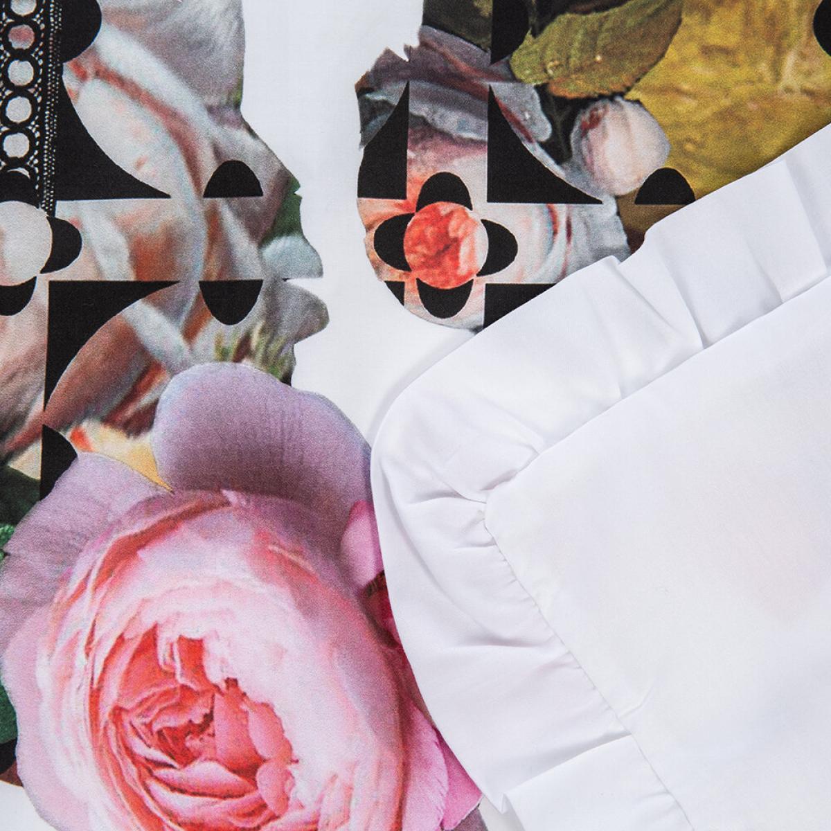 Preen by Thornton Bregazzi - Lace Flower Duvet Cover Set - King – image 2