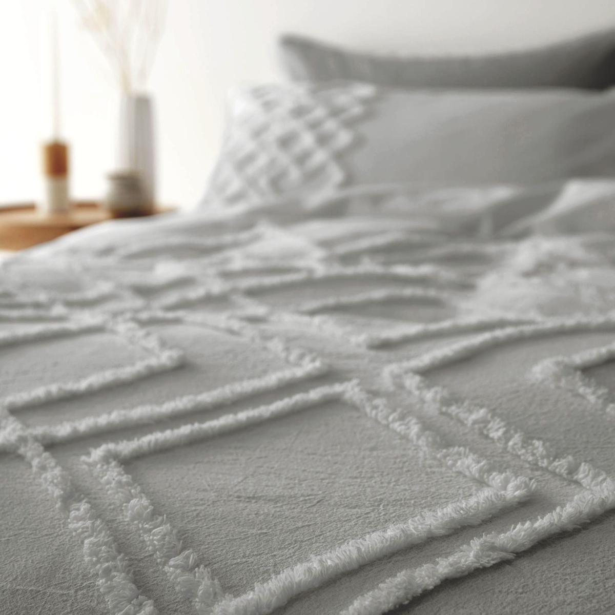 Pineapple Elephant Tufted Grey Diamond 100% Cotton Duvet Cover and Pillowcase Set Light Grey – image 3