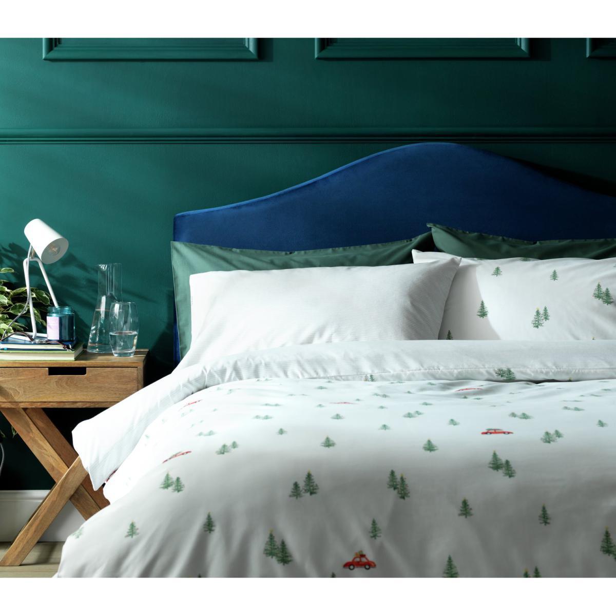 Habitat Christmas Cars & Trees Repeat Bedding Set - Kingsize – image 5
