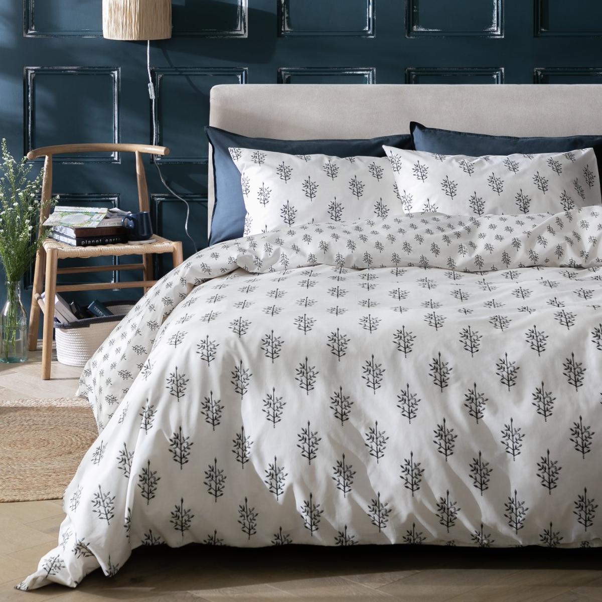 Habitat Woodblock Leaf White Bedding Set - King size – image 1
