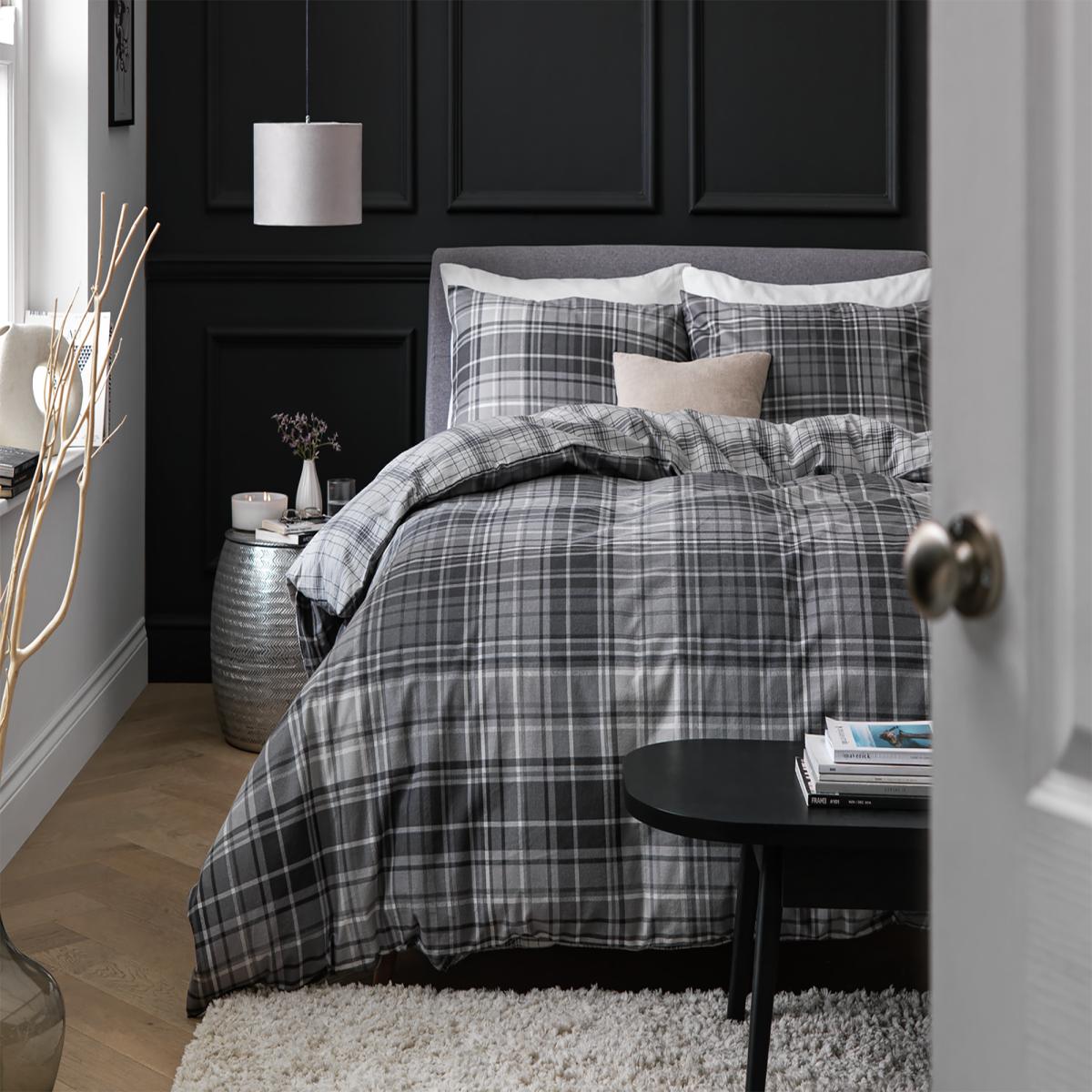 Habitat Grey Brushed Check Christmas Bedding Set - King – image 2