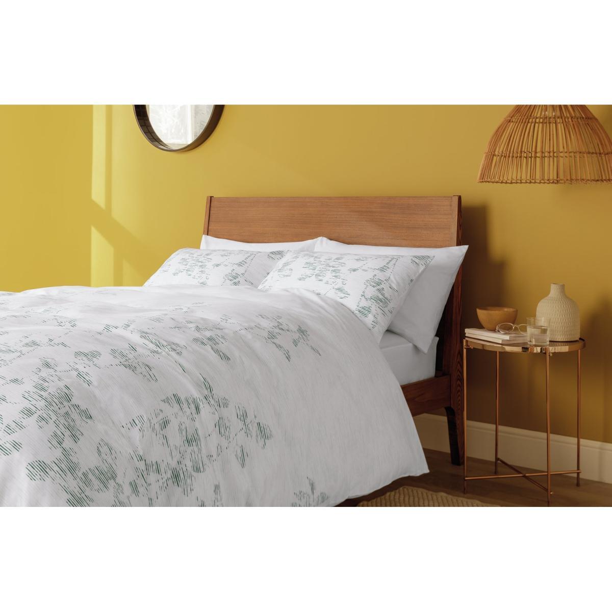 Habitat Textured Look Reversible Bedding Set - Kingsize – image 4