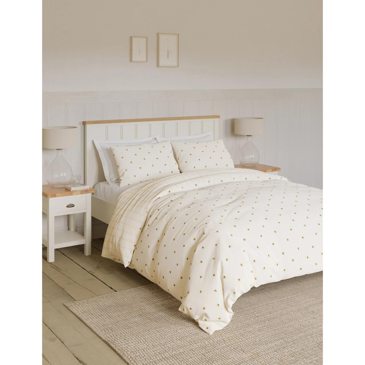 M&S Cotton Blend Bee Striped Bedding Set - 5FT - Ochre, Ochre – image 3