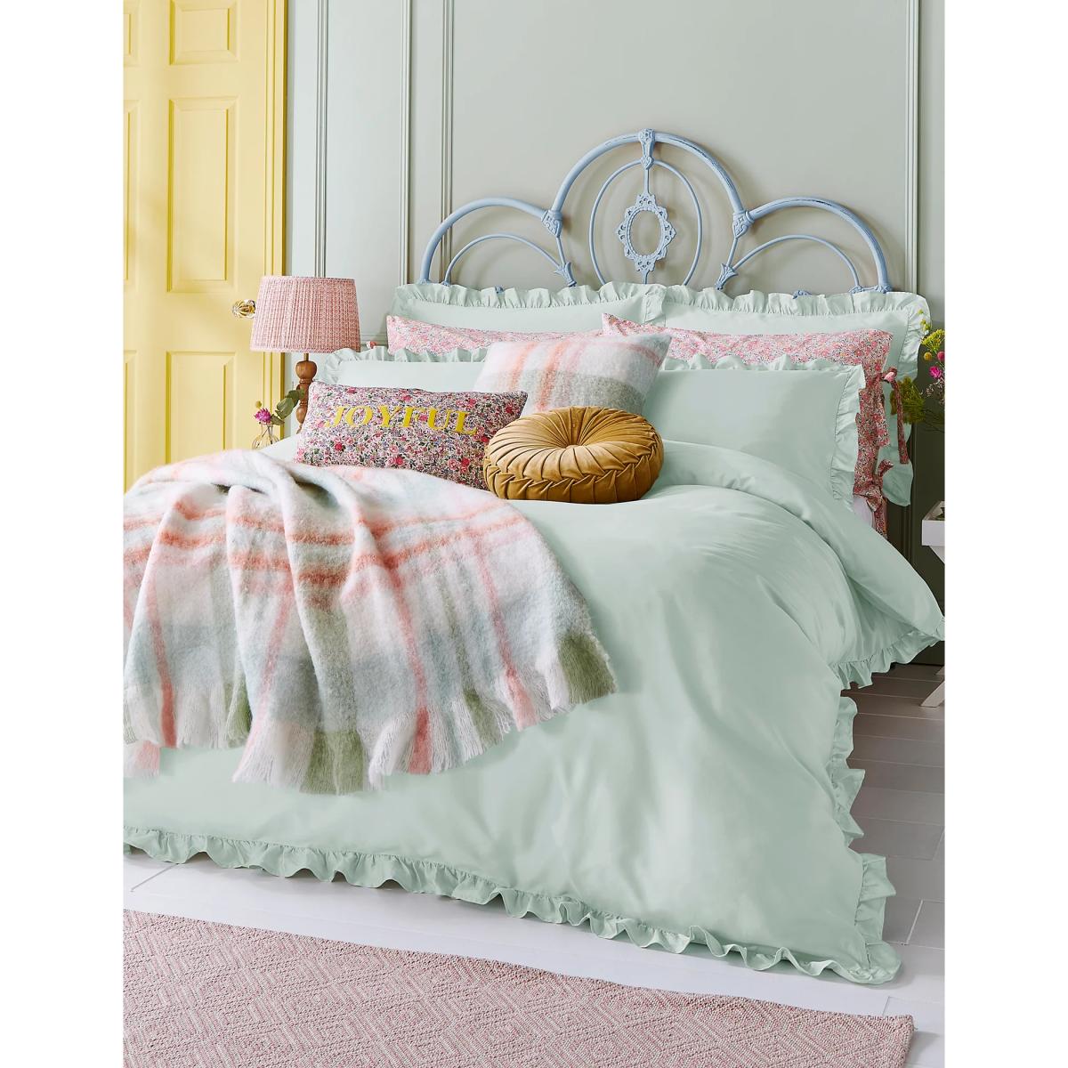 Laura Ashley Pure Cotton Sateen Ruffle Bedding Set - 5FT - Duck Egg, Duck Egg – image 3