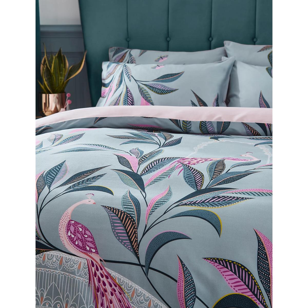 Sara Miller Sateen Ornamental Peacock Bedding Set - 5FT - Blue, Blue – image 2
