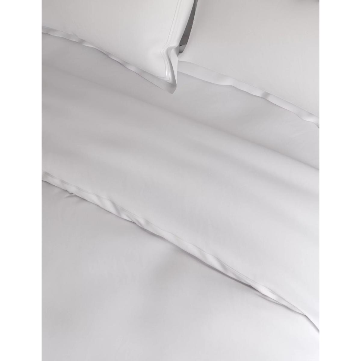 M&S 600 Thread Count Sateen Bedding Set - 5FT - White, White – image 4