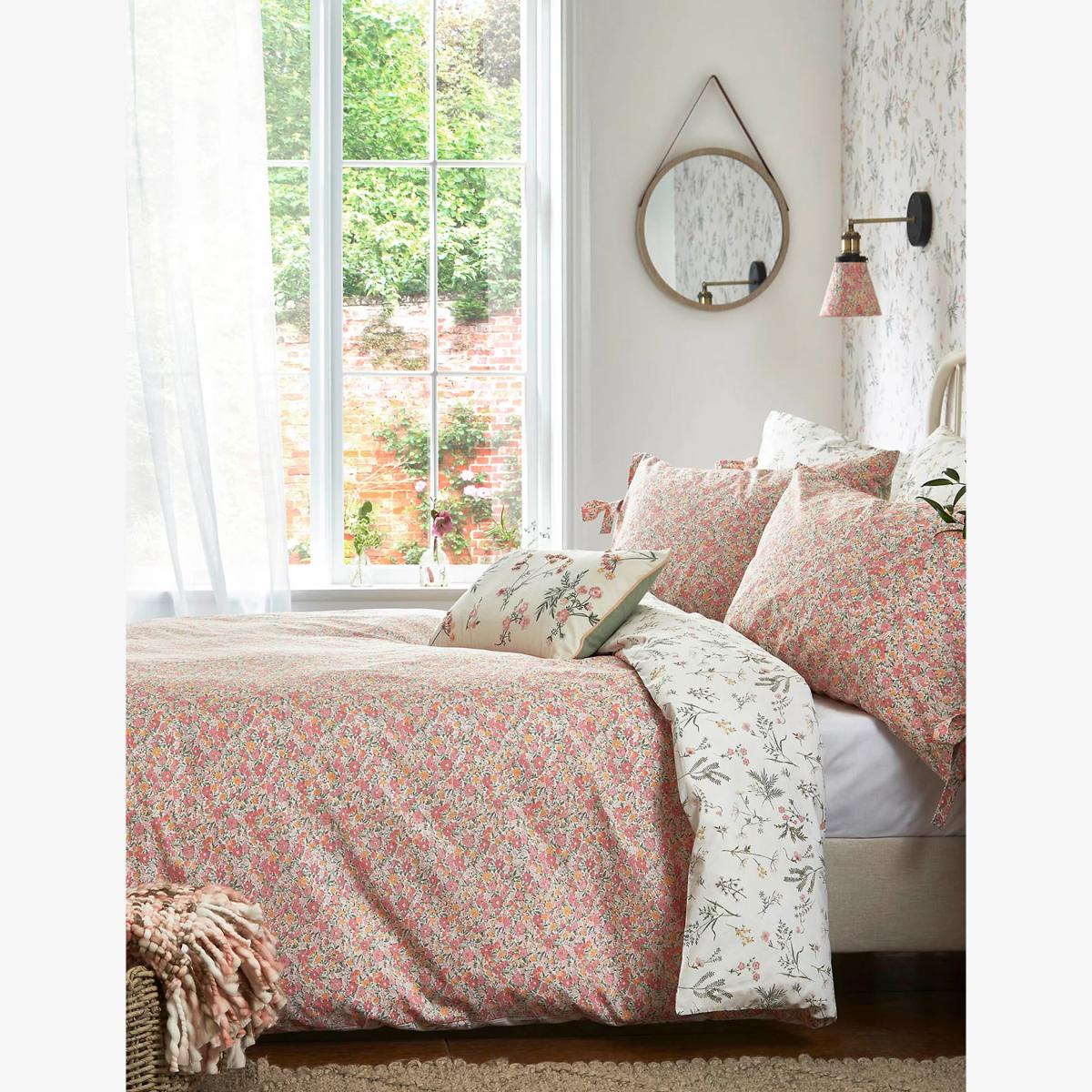 Laura Ashley Pure Cotton Loveston Bedding Set - 5FT - Pink, Pink – image 1