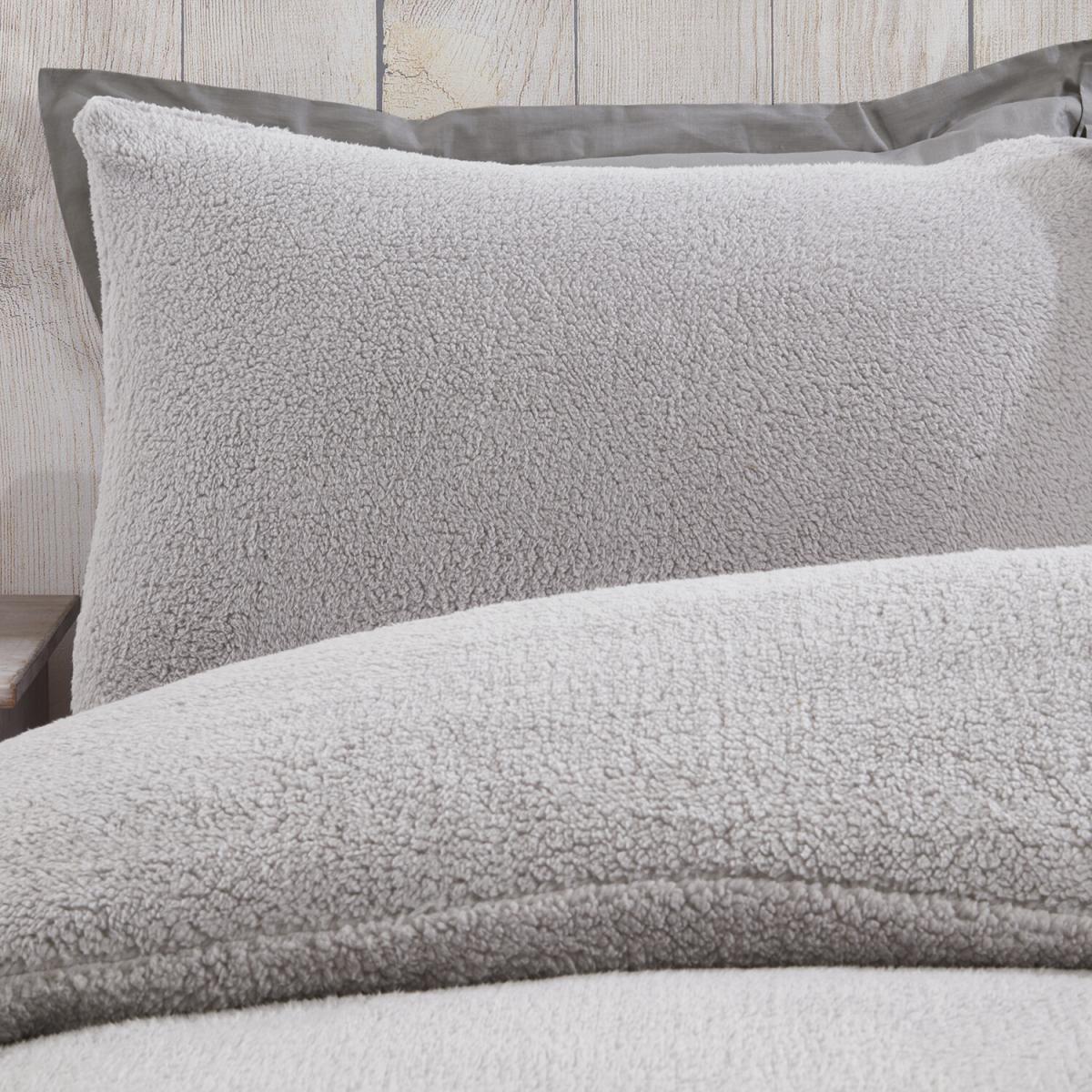 Teddy Fleece Duvet and Pillow Case Set - Charcoal / King – image 15