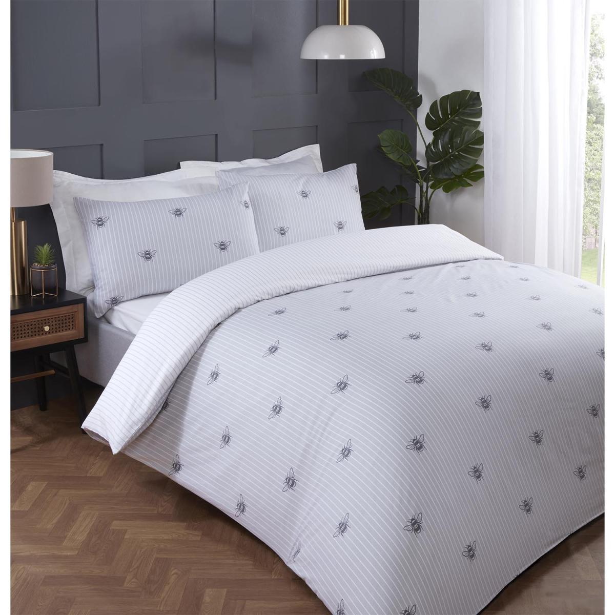 Betsy Bee Stripe Duvet Cover and Pillowcase Set  - King size – image 2