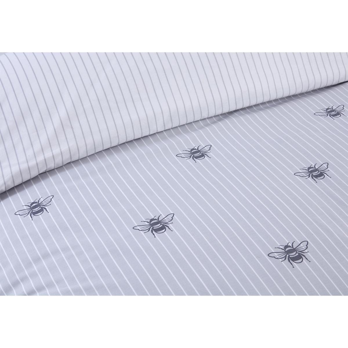 Betsy Bee Stripe Duvet Cover and Pillowcase Set  - King size – image 4