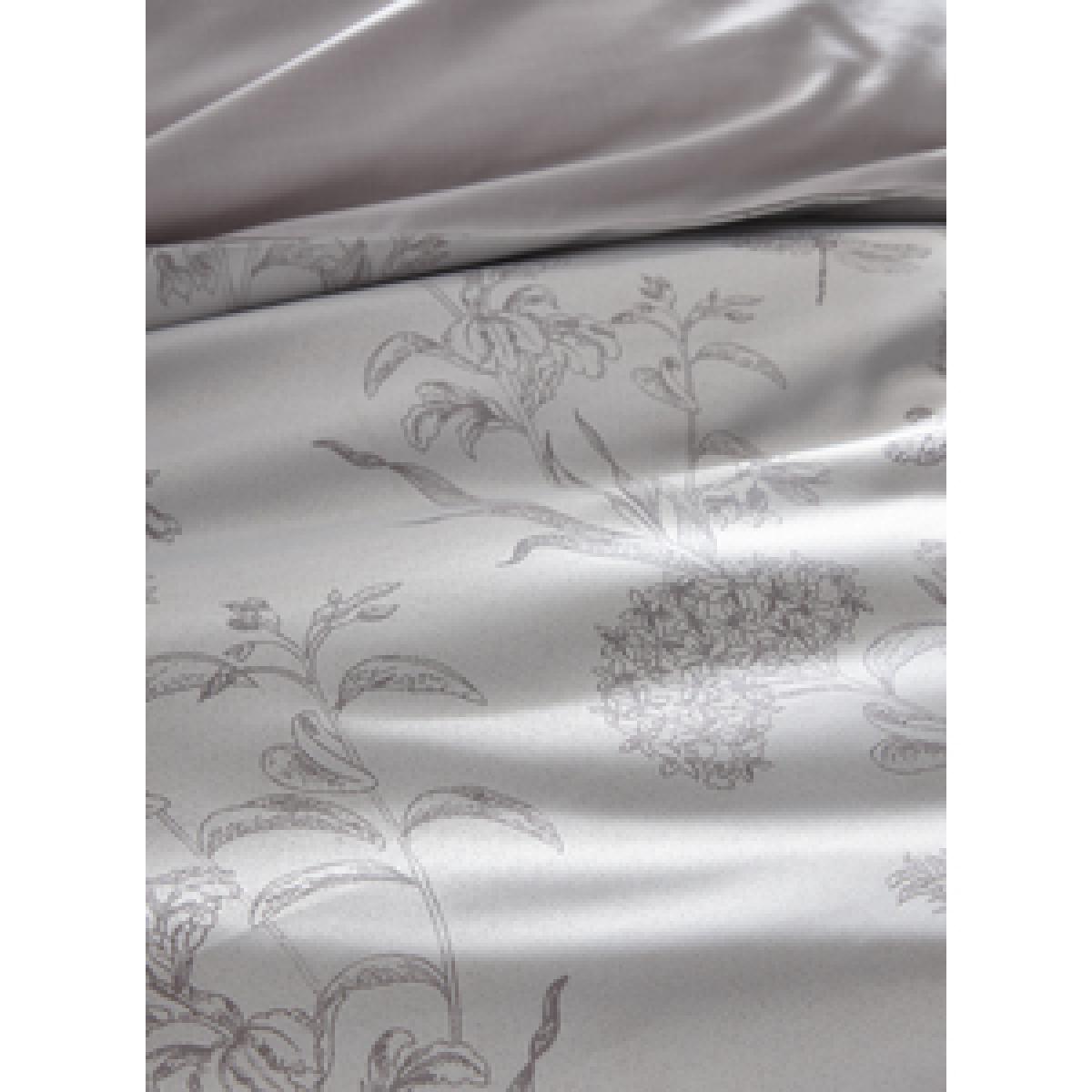 Arboretum Duvet Cover and Pillowcase Set - Pewter / King – image 6
