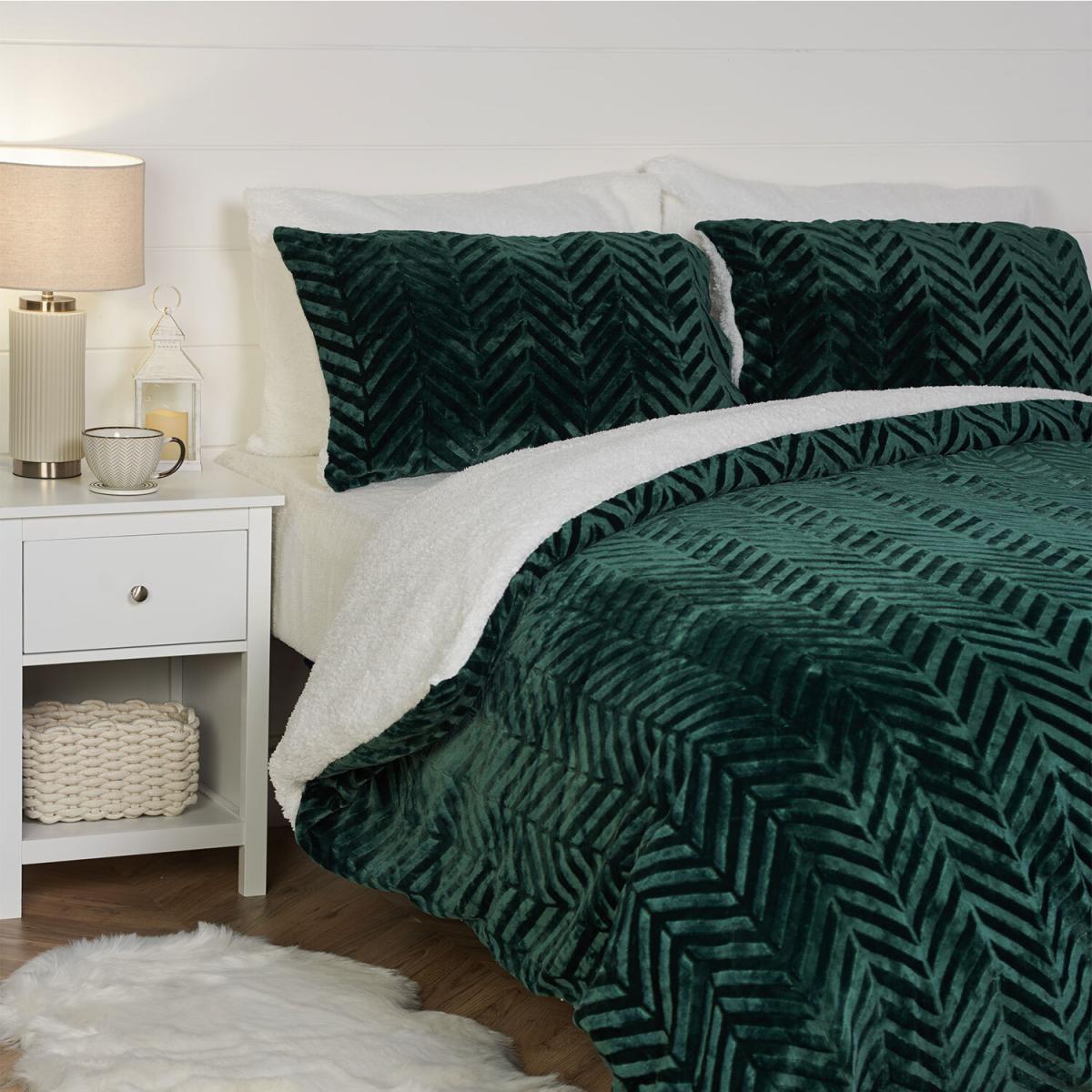 Chevron Fleece Duvet And Pillowcase Set  - Green / King size – image 3