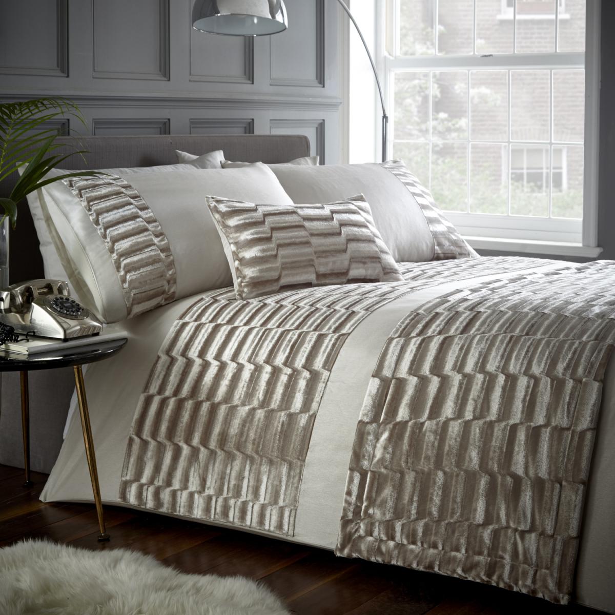 Murray Duvet Set - Oyester / King – image 2