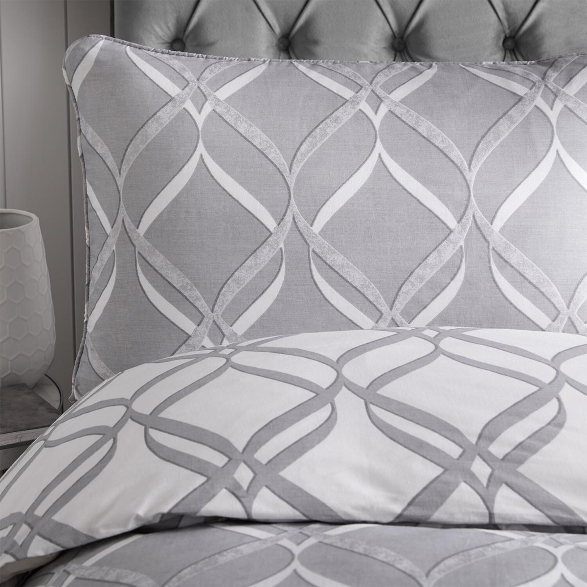 Serene Metallic Duvet Cover and Pillowcase Set - Silver / King – image 3