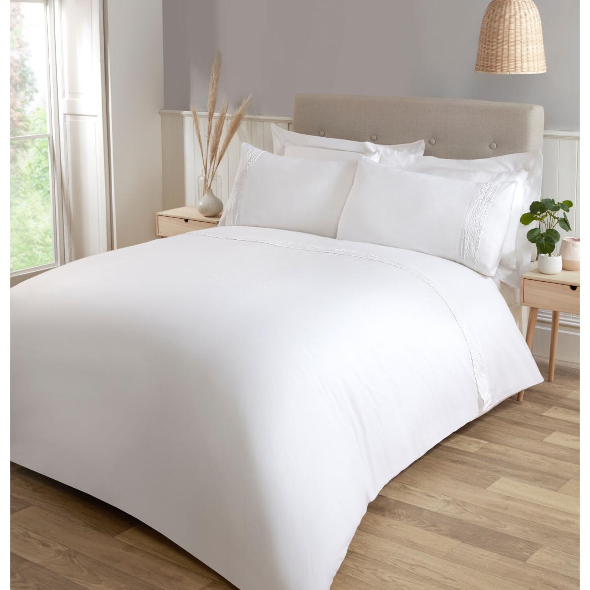Evelyn Embroidered Duvet Cover and Pillowcase Set  - White / Super King size – image 2