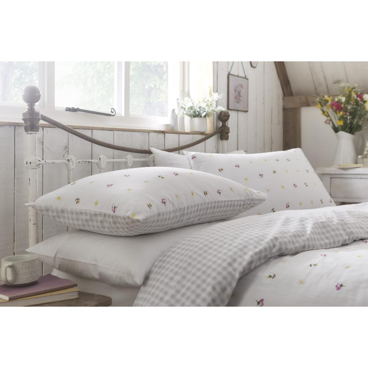 Cottage Garden Duvet Set - White / King – image 3