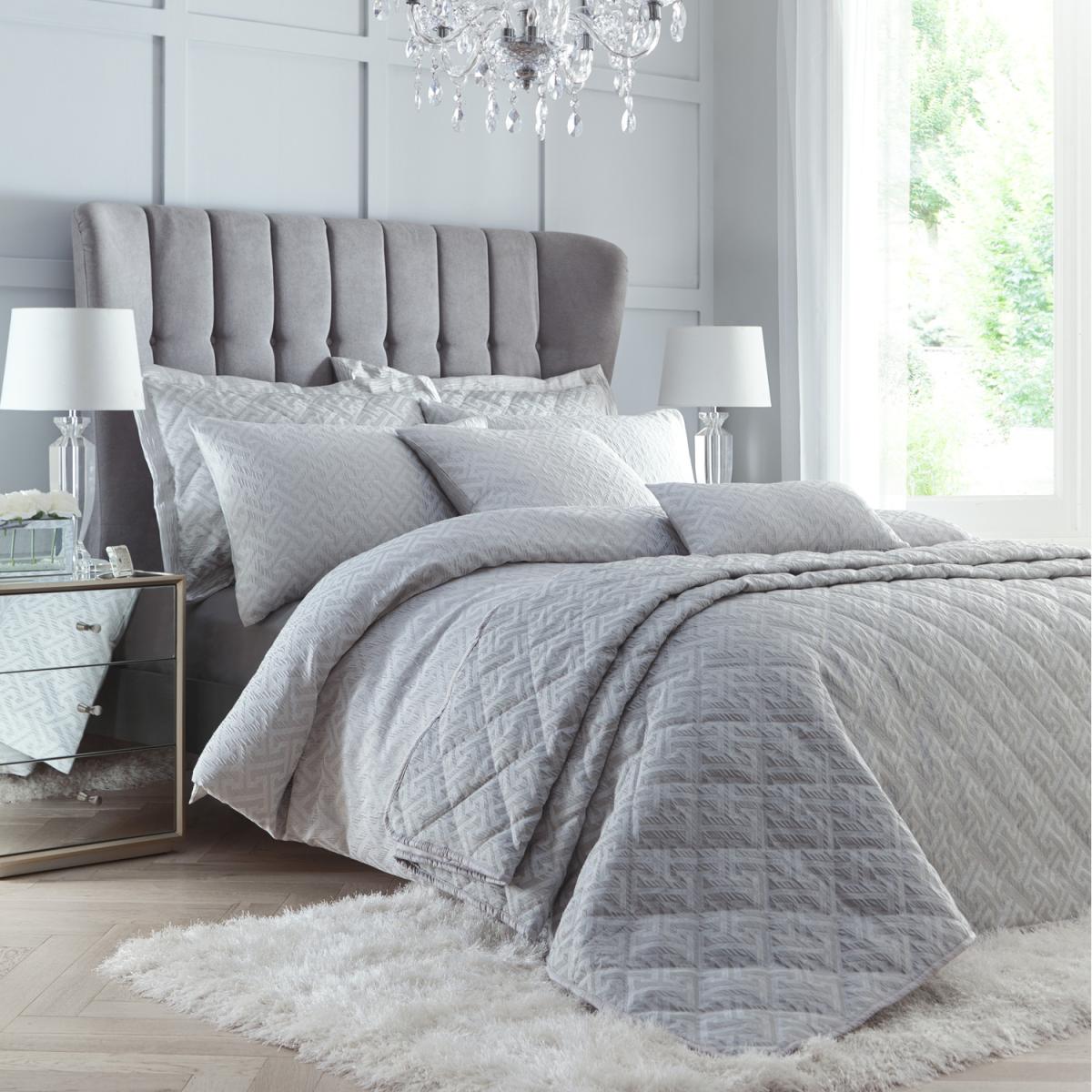 Olympia Duvet Set - Silver / King – image 2